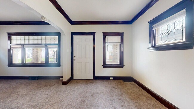 Building Photo - 3590 W 47th St