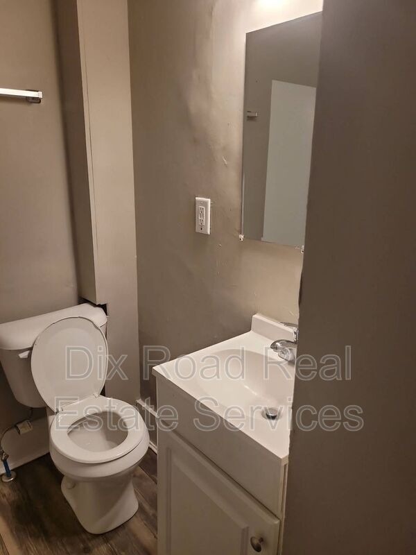 Building Photo - 4225 Virginia Ave