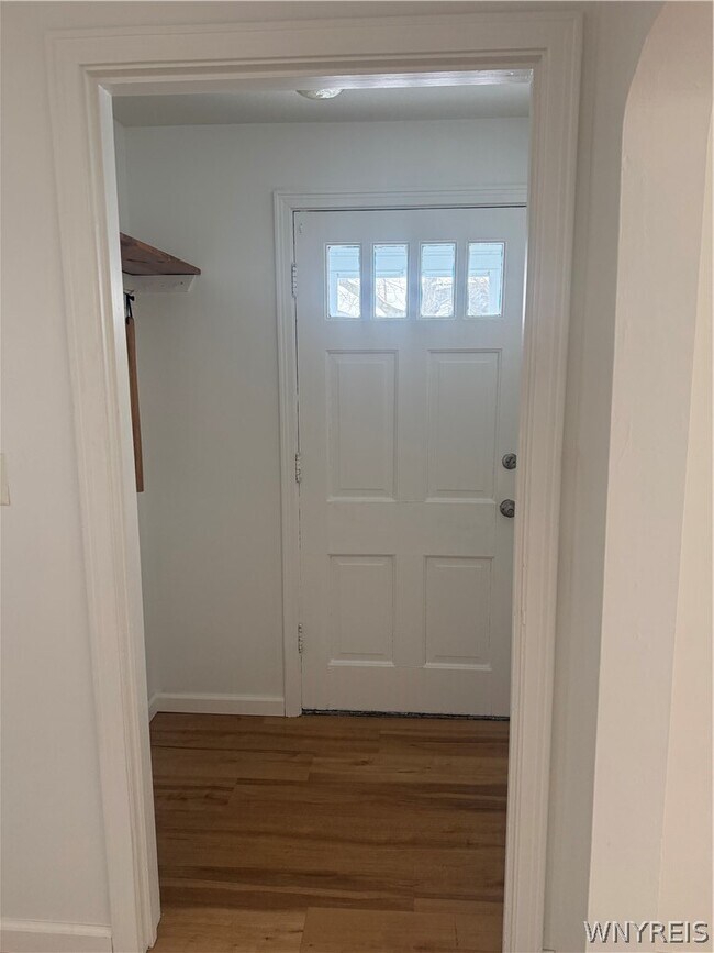 Building Photo - 156 Hoover Ave