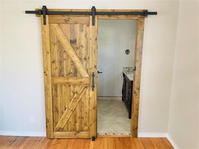 Building Photo - 534 E Spring Valley Rd