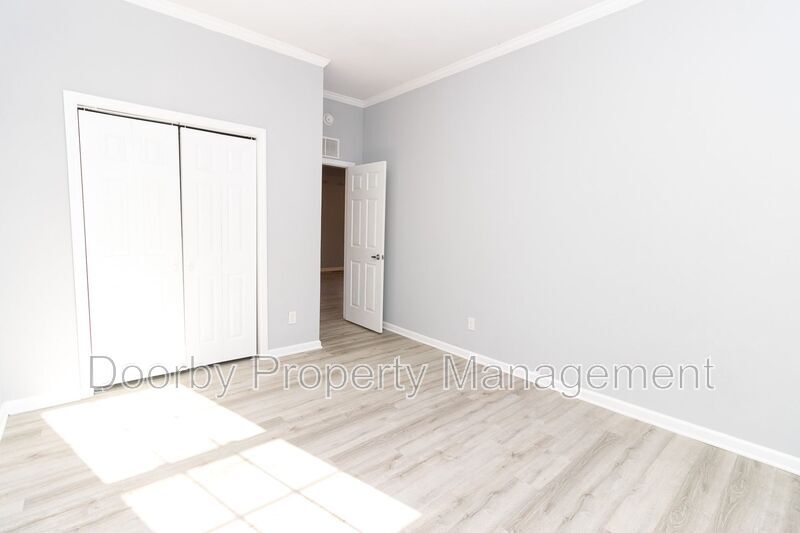 Building Photo - 203 Timberlinks Dr