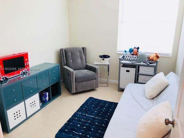 Building Photo - 2950 St Thomas Dr