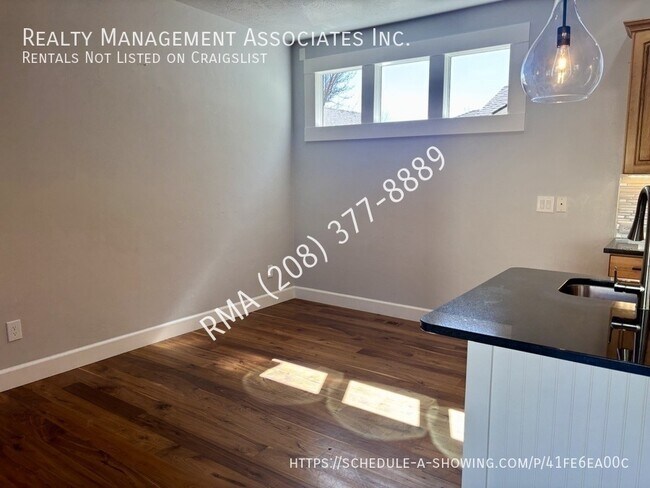 Building Photo - 5269 E Barber Station Way