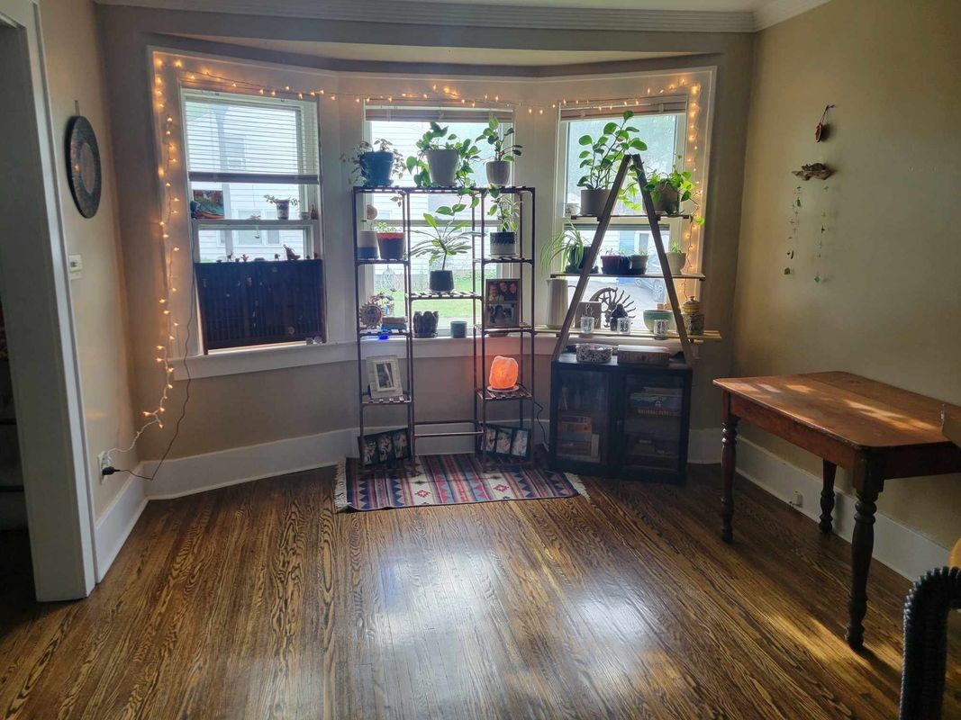 Building Photo - 800 Grand Ave