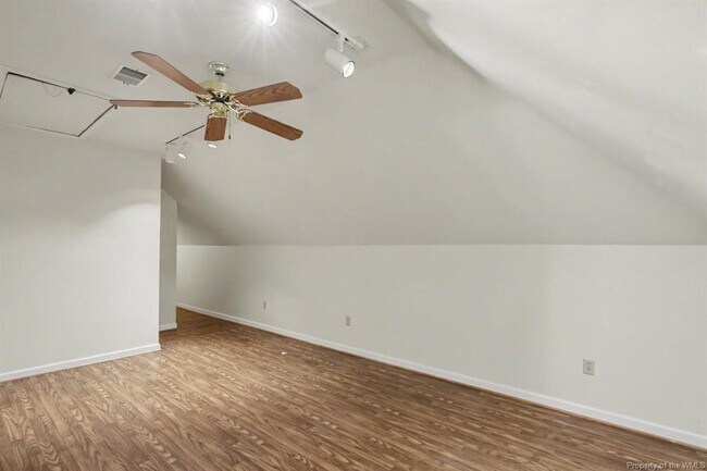 Building Photo - 3691 Bridgewater Dr