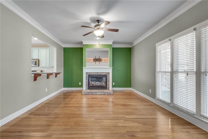 Building Photo - 1387 Village Creek Cir