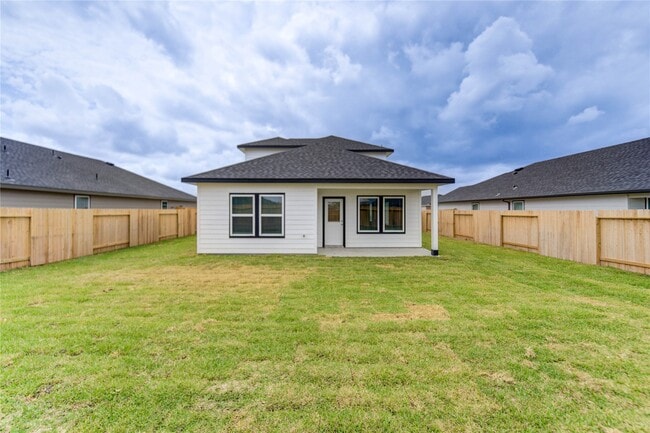 Building Photo - 9043 Rose Water Trl