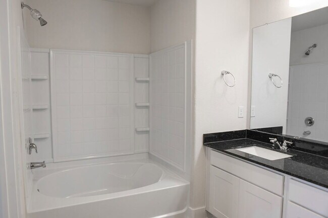 Building Photo - 20551 Prairie Cypress Dr
