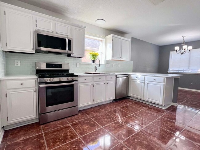 Building Photo - 19514 Azalea Valley Dr