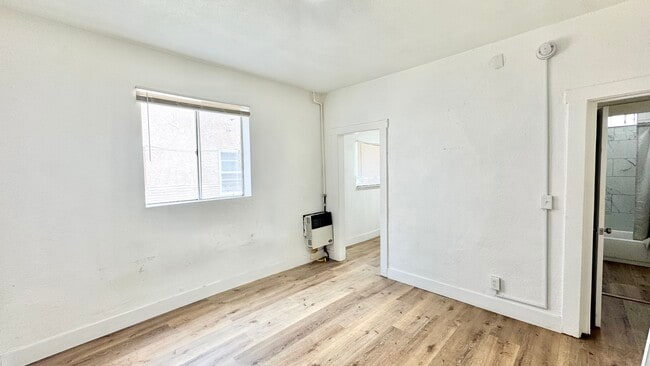 Building Photo - 410 Witmer St