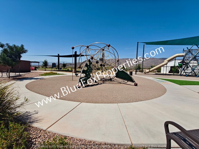 Building Photo - 7926 S Golden Bell Dr