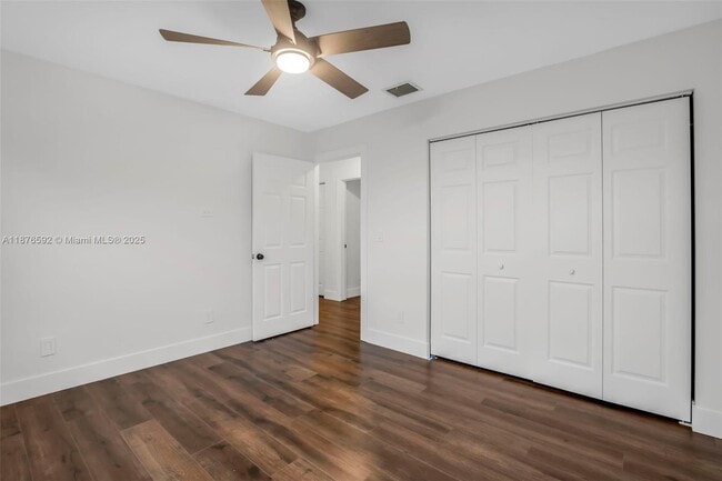 Building Photo - 2716 SW 180th Ave