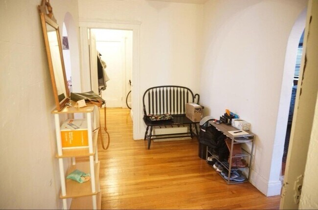 Building Photo - 89 Westbourne Terrace