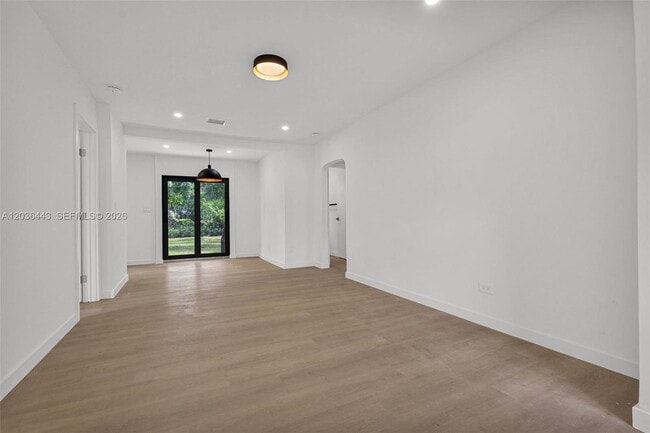 Building Photo - 81 NW 45th St