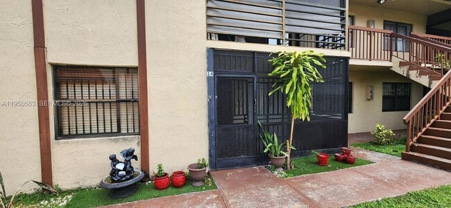 Building Photo - 6540 W 26th Dr