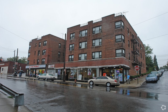 Building Photo - 75 Lee Ave