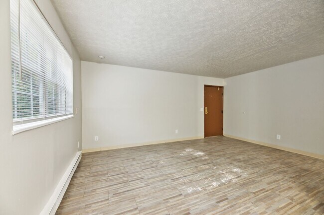 Interior Photo - The Woods of Wyoming