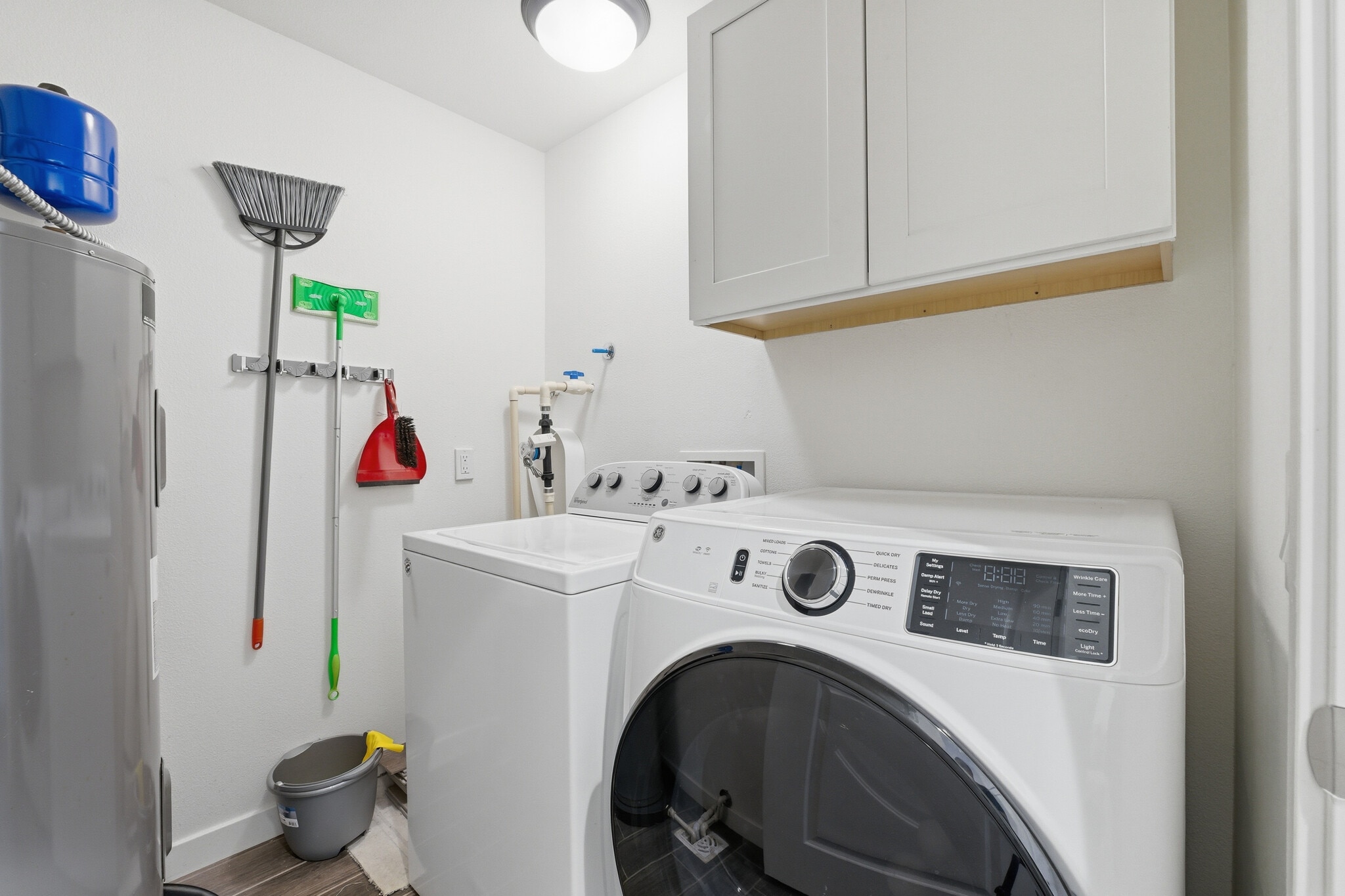 In-unit laundry for ultimate everyday convenience. - 2511 W Queen Creek Rd