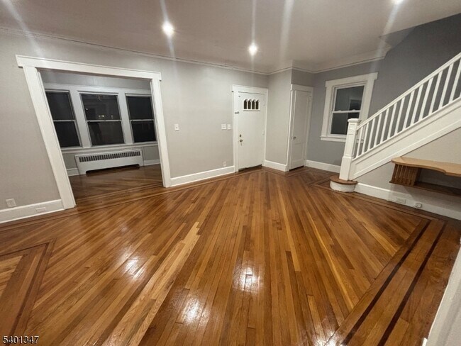 Building Photo - 259 Williamson Ave