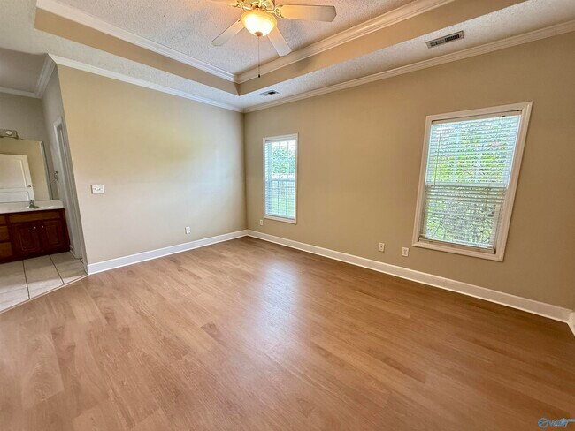 Building Photo - 108 N Star Dr
