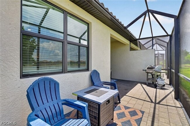 Building Photo - 14001 Hunter Oak Dr
