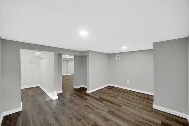 Building Photo - Rent to own property in the heart of Gary!