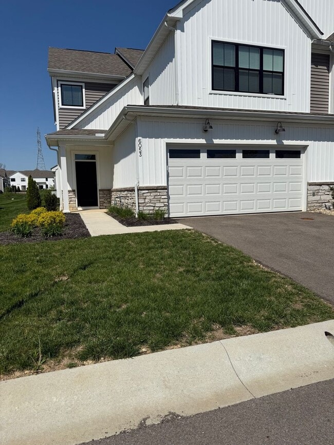 Building Photo - Stunning Westerville Condo with Loft | 2,086 Sq Ft | Garage | Move-In Ready