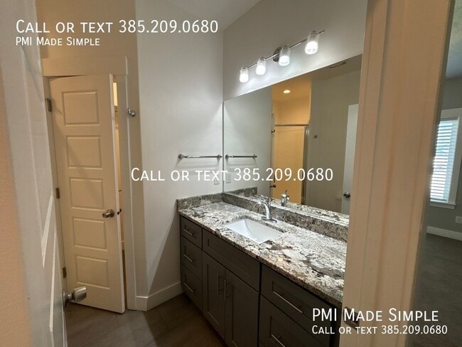 Building Photo - 1881 Juniper Dr