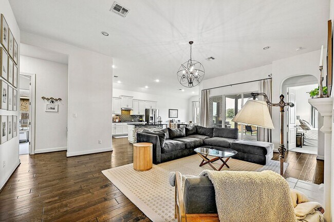Building Photo - Retreat to Luxury in One of Santa Rita Ran...
