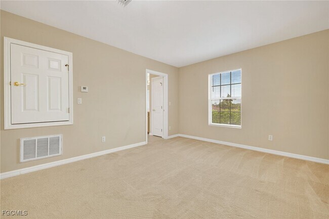 Building Photo - 11736 Eros Rd