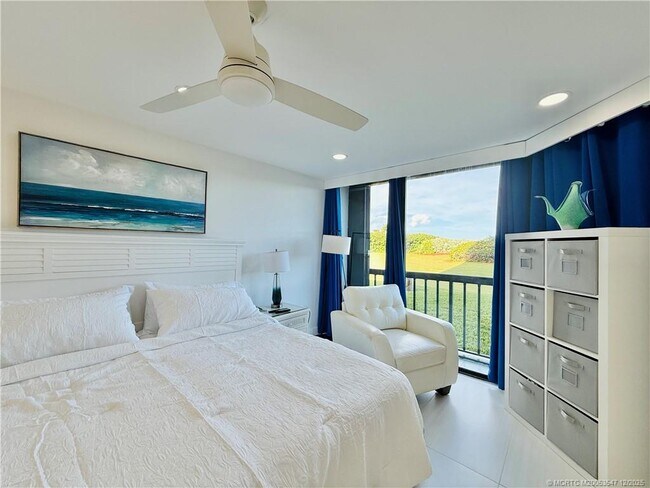 Building Photo - 8800 S Ocean Dr