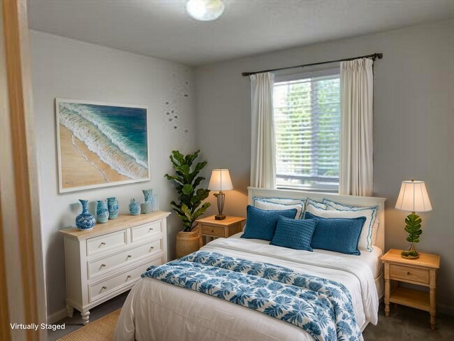 Building Photo - 11960 Meadowood Ln