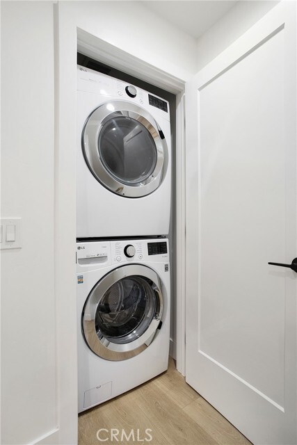 Building Photo - 215 32nd St