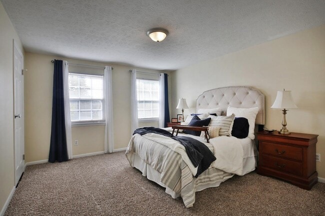 Building Photo - 1613 Worthington Row Dr