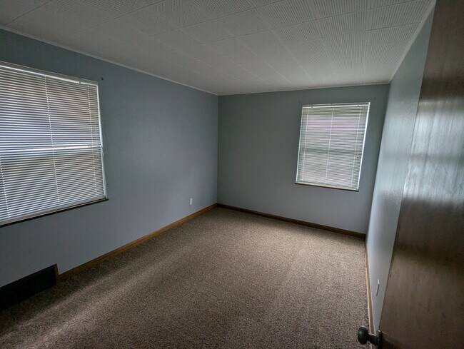 Building Photo - 3805 Torrance Dr