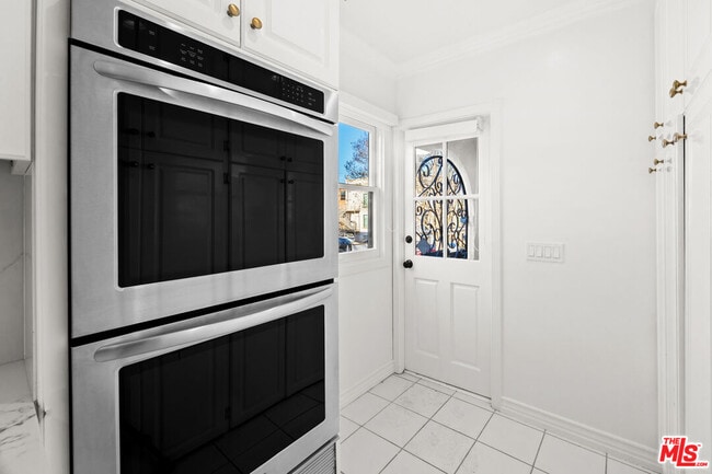 Building Photo - 502 Smithwood Dr