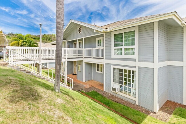 Building Photo - Ocean-View 2BR Townhome at Makakilo Cliffs | Pet-Friendly + 2 Covered Parking