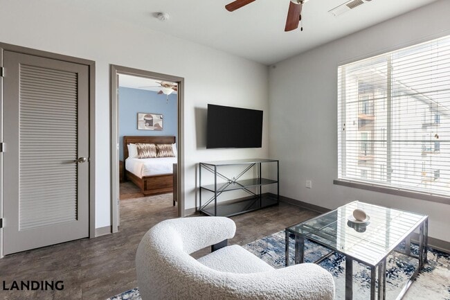 Building Photo - 2621 S Jefferson Ave