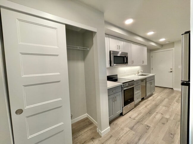Interior Photo - University Flats