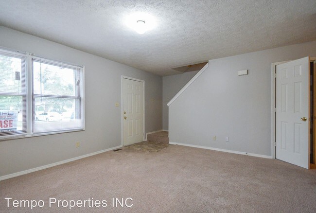 Building Photo - 1375 W Allen St
