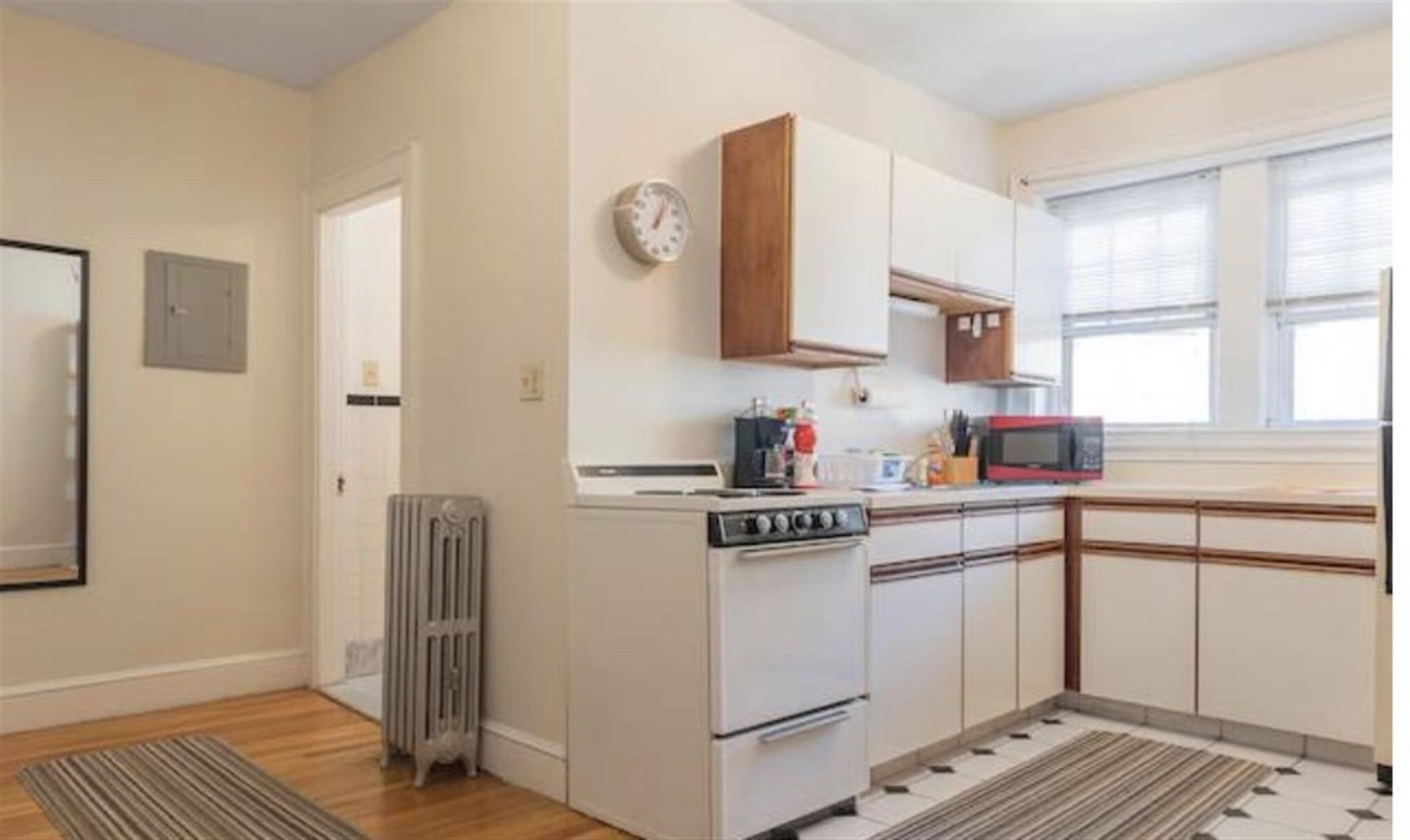 Building Photo - 11 Ellery St