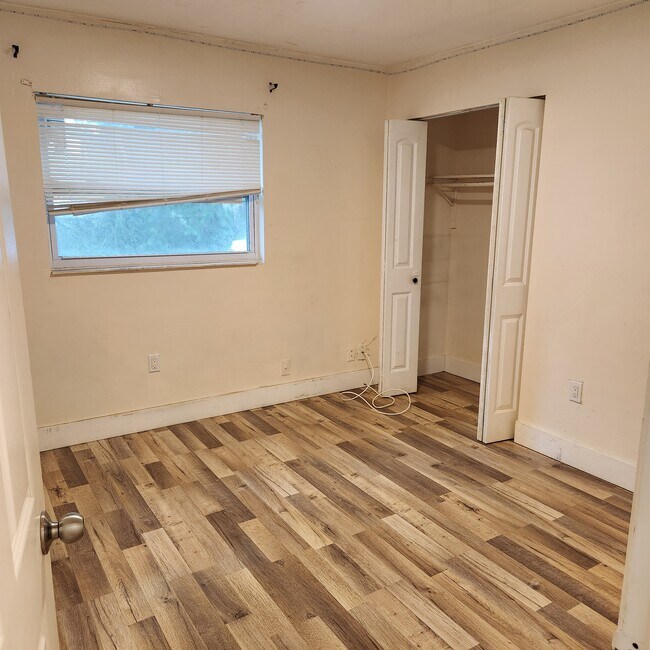 Bedroom 2 - 2343 Weber St