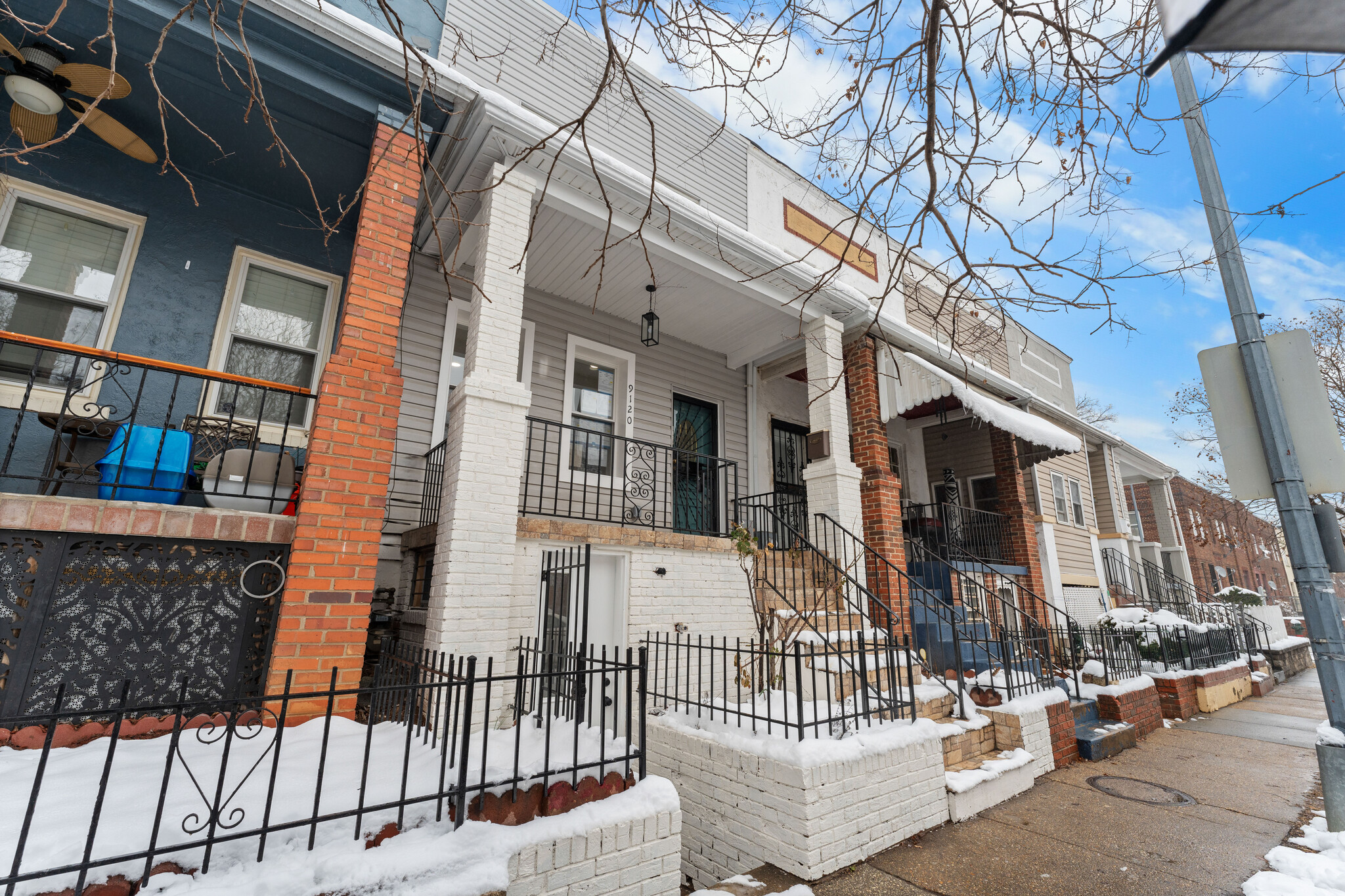 Building Photo - 1920 Rosedale St NE