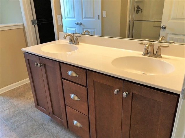 Building Photo - 8824 Shadowglen Dr