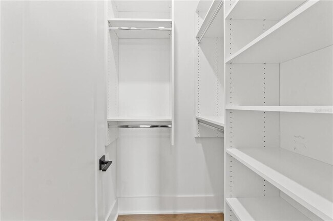 Building Photo - 531 Danube Ave