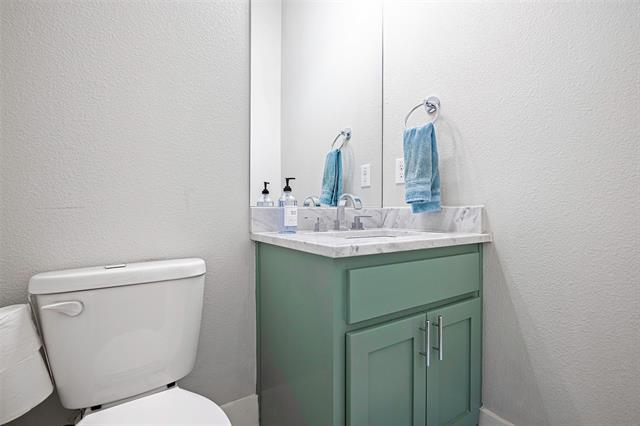 Building Photo - 312 N Henderson Ave