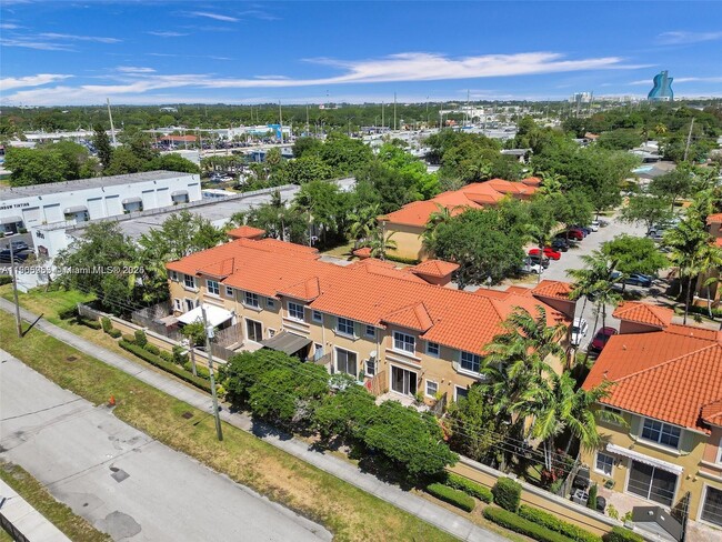 Building Photo - 5922 Siena Ln