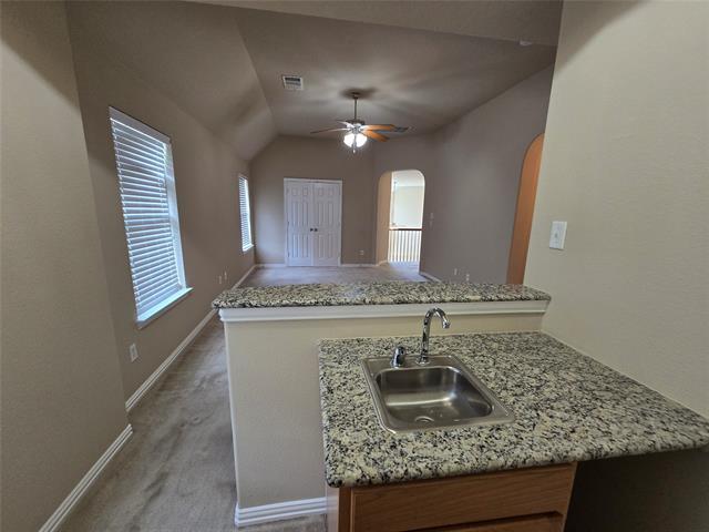 Building Photo - 687 Morgan Dr