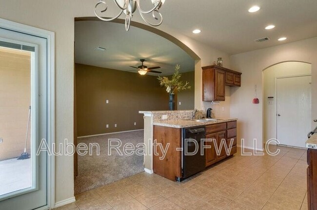 Building Photo - 4533 Wheatland Dr