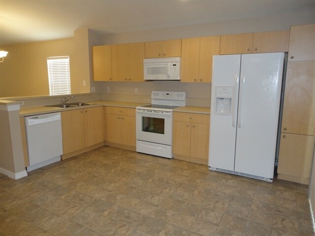 Building Photo - 11347 Cocoa Beach Dr